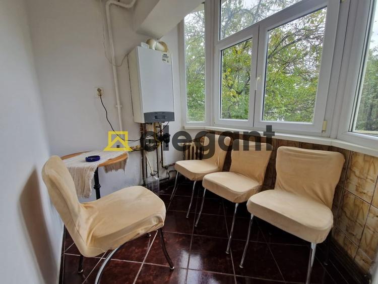 3 camere, decomandat, etaj 1, centrala, 1 Mai-Spital nr. 1 - 12