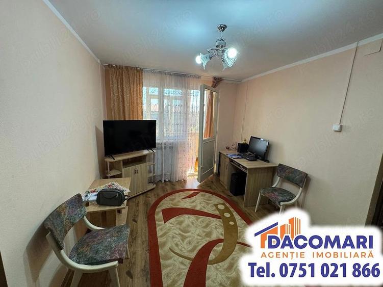 De vanzare apartament cu 3 camere in Micro 40 - 9