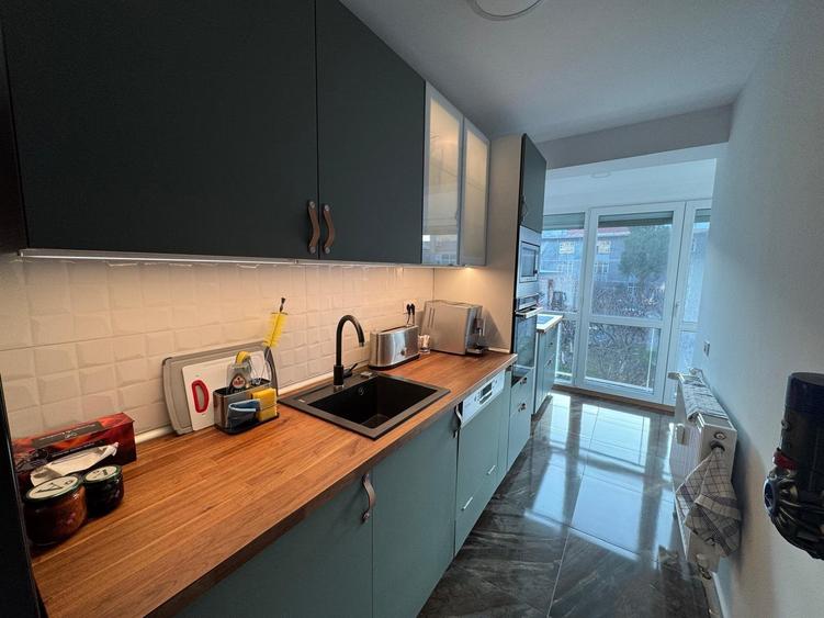 Vanzare apartament renovat doua camere mobilat/utilat Palatul Cotroceni - 10