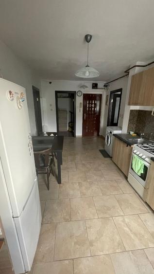 Inchiriez apartament 2 camere - Girocului - 5