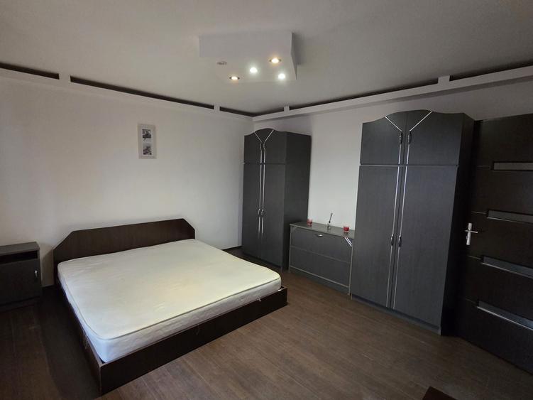 Micro 16 Bulevardul Muncii - 1