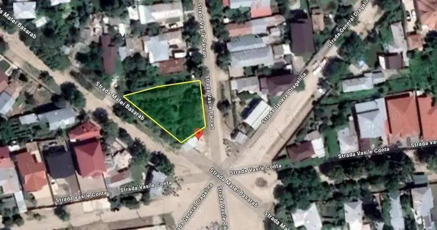 Teren intravilan de 711 mp in Tecuci, in zona 8 col?uri, deschidere 32mp - 6