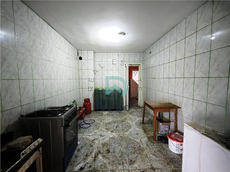 Casa de vanzare   Noua,  Brasov - 27