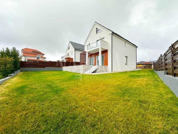 Casa 6 camere de vanzare in Feleacu - 1