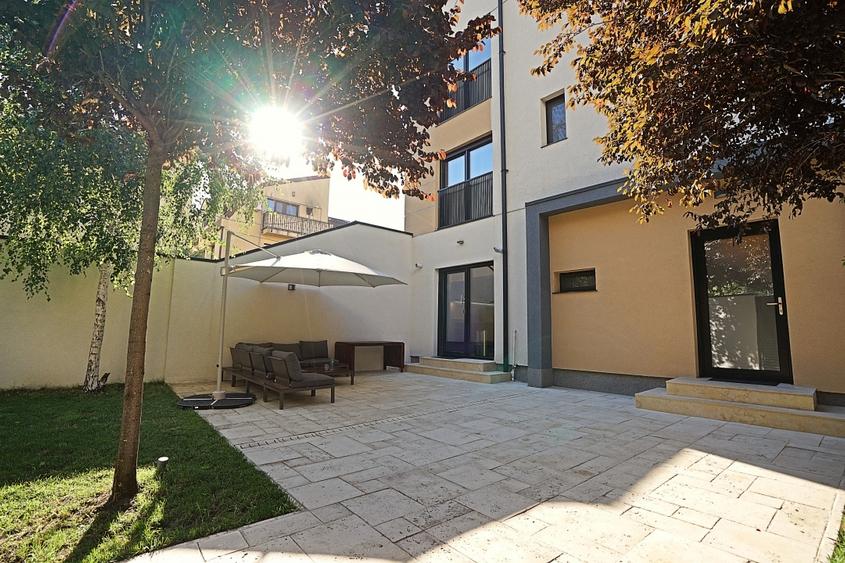 LUX Urban in Dristor-Park Lake-IOR Vila Exclusivista - 37