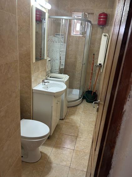 Vand apartament 2 camere - 2