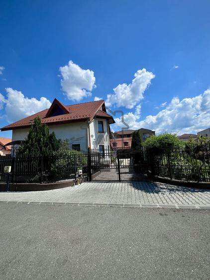 Casa/Vilă Single în Șelimbăr | teren 863m | Pretabilă 2 familii - 17