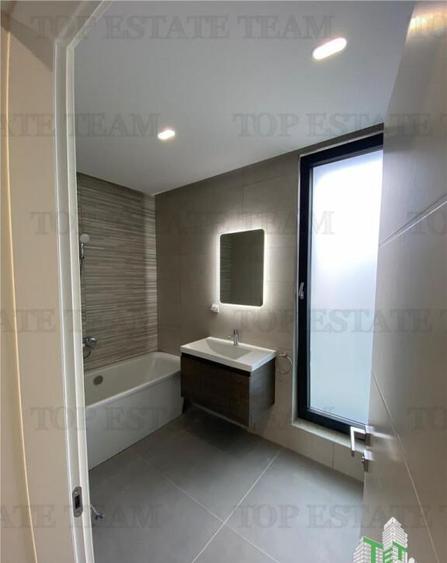 Casa de / Pipera / Scoala Americana - 1