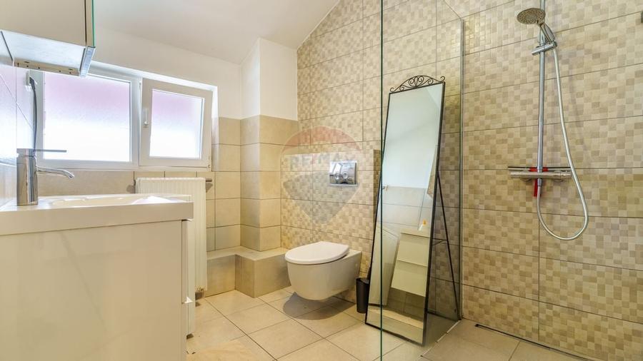 Casa langa Campusul Hasdeu/UMF- Ideala pentru locuinta sau investitie! - 15