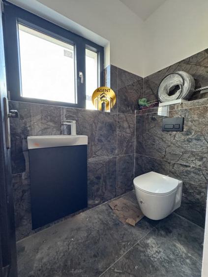 Casa 5 camere + Terasa pe acoperis - Nefinalizata - 2