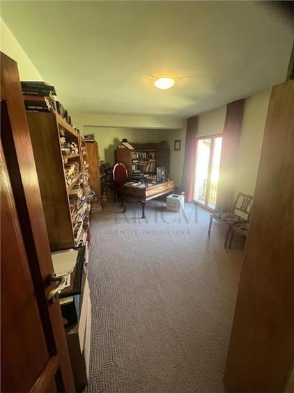 LIPOVEI - Vila INDIVIDUALA - P+2 - 8 cam - 4 bai - curte -GRADINA - PIVNITA -toa - 14