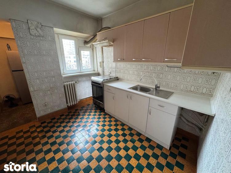 Vanzare apartament trei camere imobil solid Piata Ion Mihalache metrou - 9