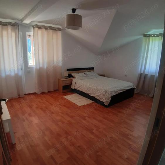 DE VANZARE Casa cu teren in Grin?ie? - 1