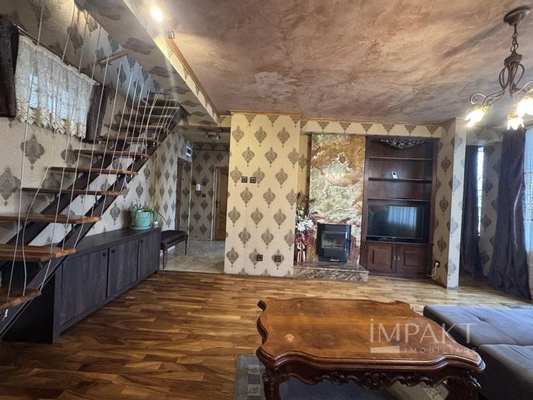 apartament 3 camere 100 mp pe 2 etaje zona Horea central, de închiriat - 2