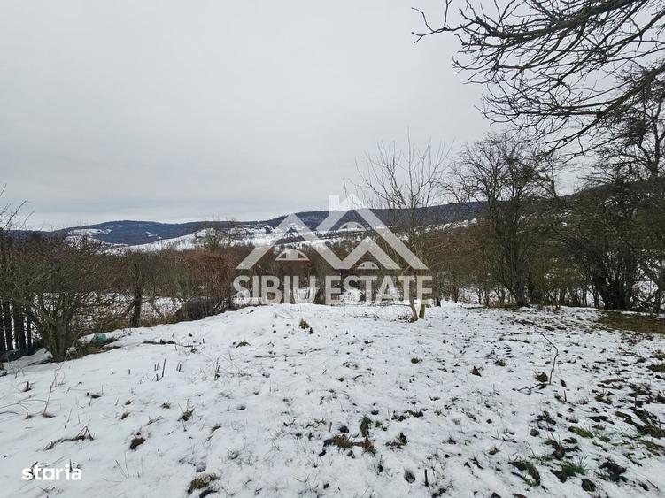 Casa Sibiu la Nucet teren 2317mp - 1