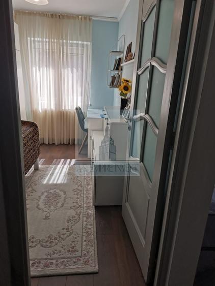 Apartament cu 3 camere decomandat, mobilat în Scriitorilor