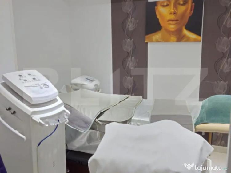 Spatiu comercial, 290 mp, fosta sala de fitness, zona Micro - 11