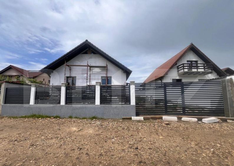 Casa individuala de vanzare, cu 4 camere, 96 mp, zona ?u - 6