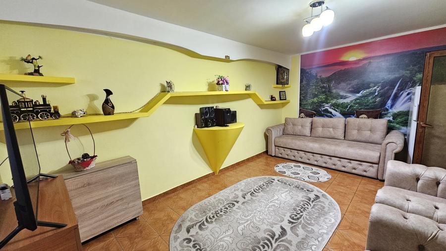 Apartament cu 2 camere, Micro 18 - 2