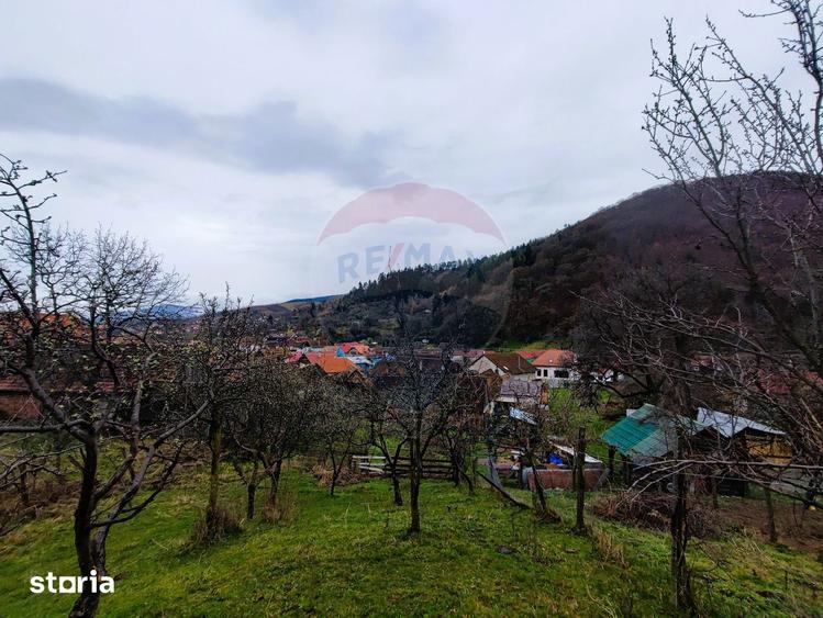 Casa cu farmec tradi?ional in Sali?te 1.000 mp teren, priveli?te! - 12