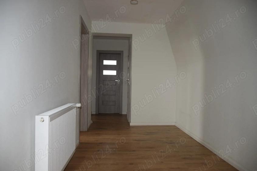 De inchiriat apartament nou 3 camere decomandat,zona Lacul Rosu,Oradea - 3