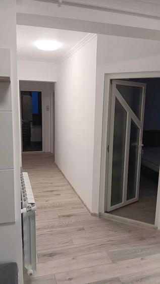 PF.inchiriez ap.2 dormitoare si bucatarie open space - 2