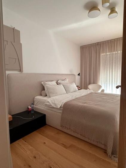 COMPLEX CU PISCINA - British School of Bucharest! - 2