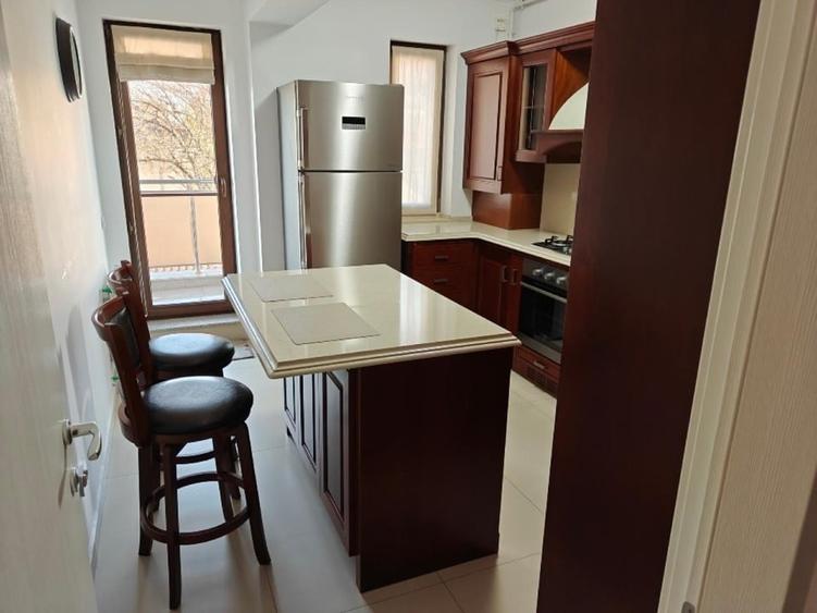 Pta Victoriei/Titulescu, apartament 3 camere + loc parcare garaj. 385.000 euro. - 16