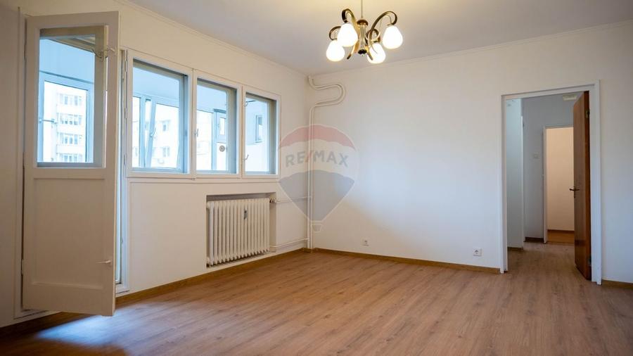 Vanzare apartament 3 camere-renovat, luminos si spatios, zona Iancului - 4