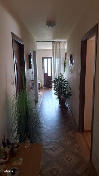 De vanzare Casa situata in Oarda - 10