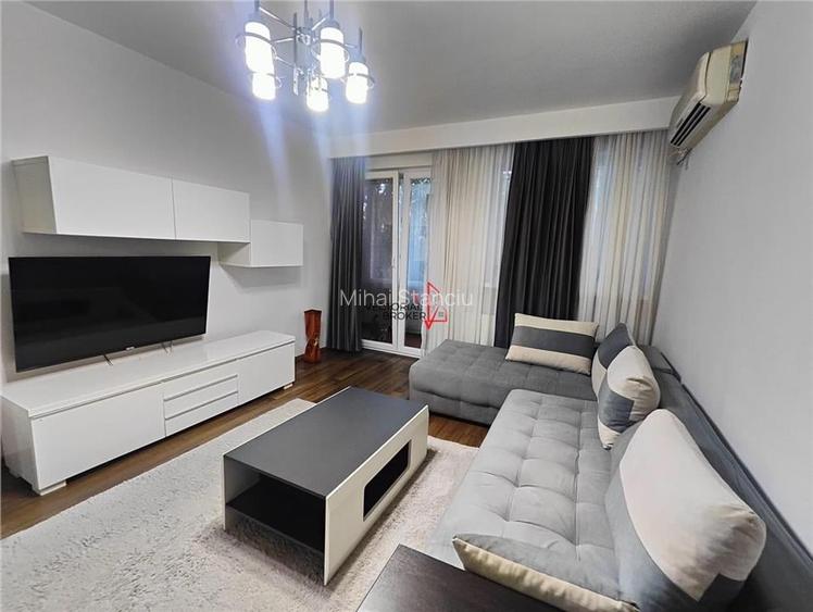Investitie, 2 camere Piata Victoriei, mobilat, utilat, 5 min. Metrou Piata Victo Investitie, 2 camere Piata Victoriei, mobilat, utilat, 5 min. Metrou Piata Victo