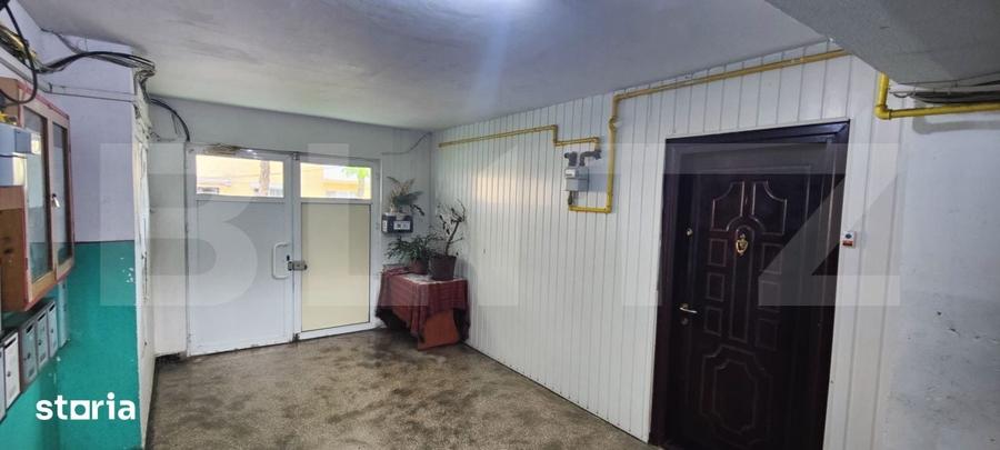 Apartament cu 2 camere semidecomandat în Micro 4