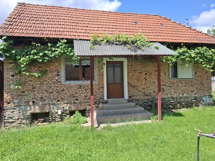 Casa de vanzare in Arpasu de Sus - 3