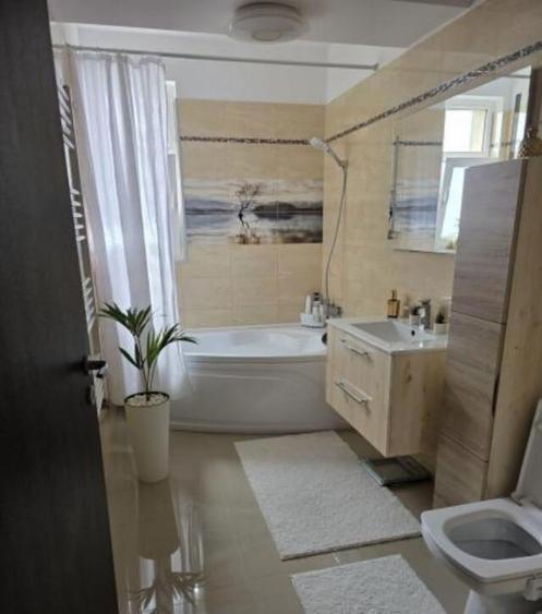 Bagadiru, 3 cam, decom, suprf. 112 mp - 1