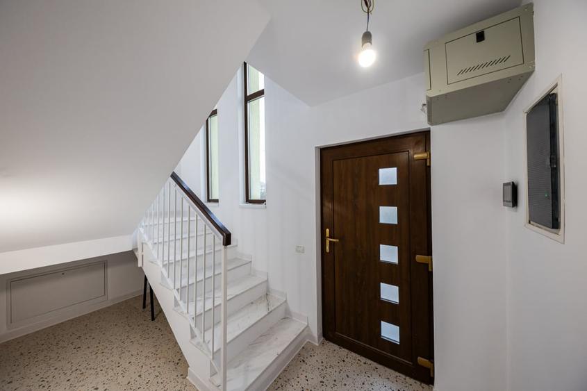 Duplex Dumbravita cu 5 camere | 318 mp teren | Comision 0 - 8