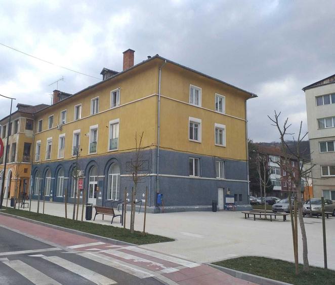 Apartament cu 3 camere Lunca Pomostului, Str George Enescu - 1