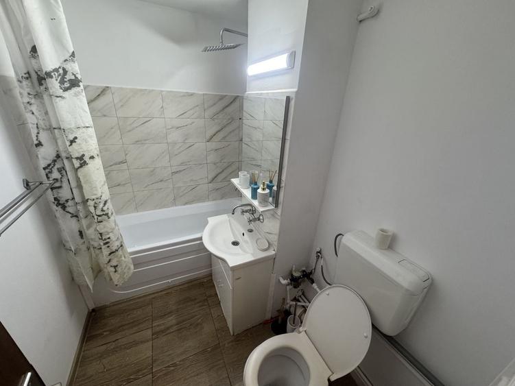 Apartament 2 camere zona Inel 2 - 8