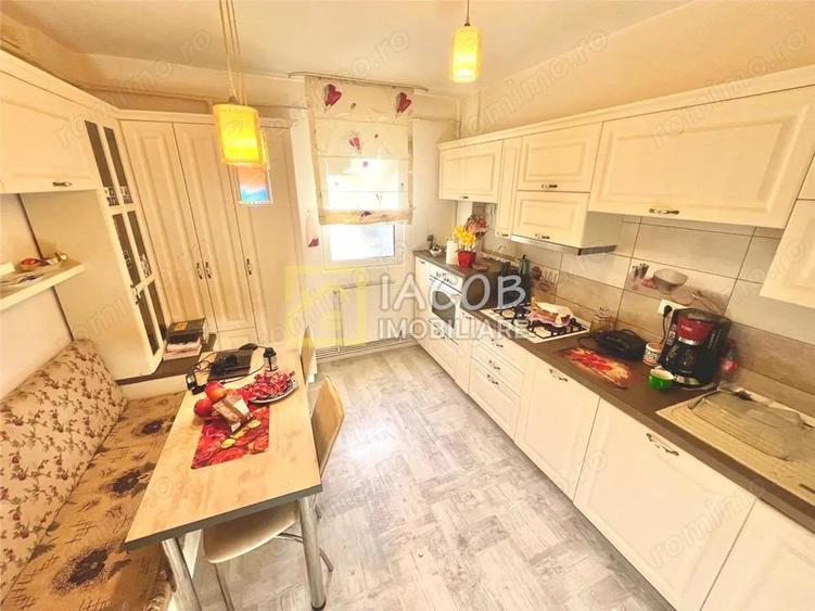 Apartament doua camere decomandate, etajul 1, strada Energiei, Bacau - 8