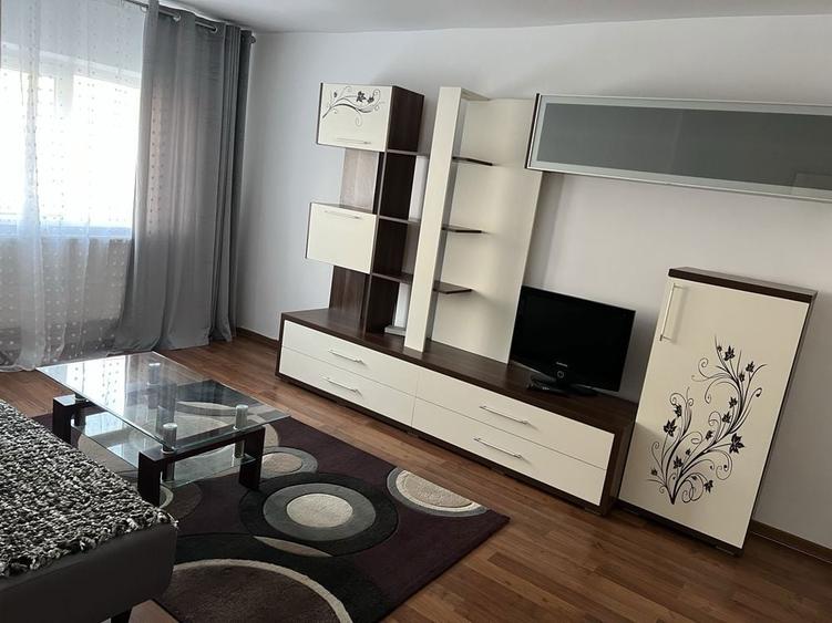 Inchiriez apartament 2 camere - 8