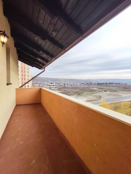 Apartament la 850 euro/mp, bloc nou intabulat, mobilat  si utilat