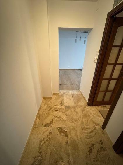 vanzare garsoniera superba | Matei Basarab | 40mp utili | decomandata | bloc 199 - 5