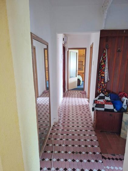 Apartament 3 camere decomandate, etaj 3,  str Soveja, aproape de Bdul Tomis - 12