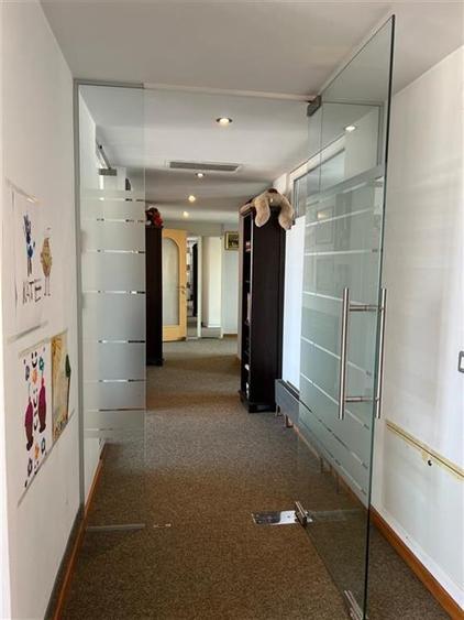 Oferta inchiriere penthouse zona Armeneasca / Strada Toamnei - 46