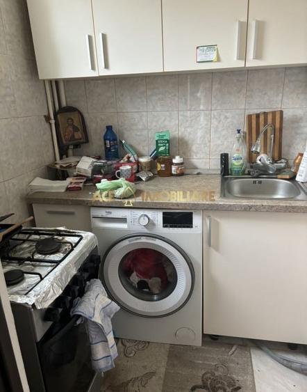 Garsoniera de vanzare | Titan | Metrou | mobilat | cf 2 - 3