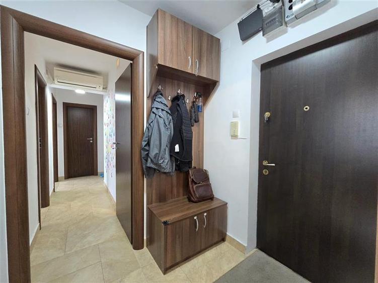 AP.4 CAM.DECOM 2 BAI SECTOR 1 CALEA GRIVITEI METROU GRIVITA - 7