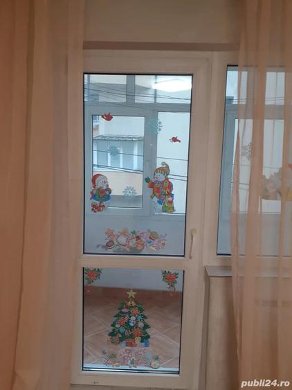 proprietar inchiriez apartament cu trei camere semidecomandat - 5