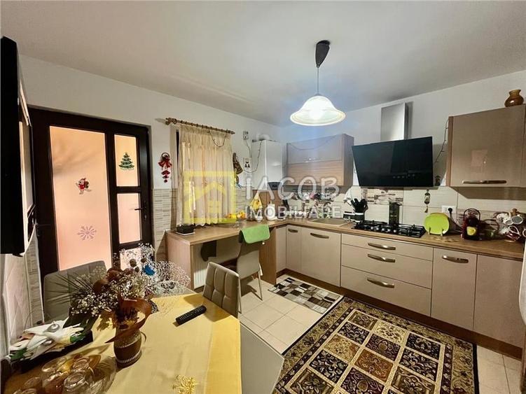 Casa economica, ecologica pe structura din lemn, str. Calea Moldovei, sat Liliec - 10