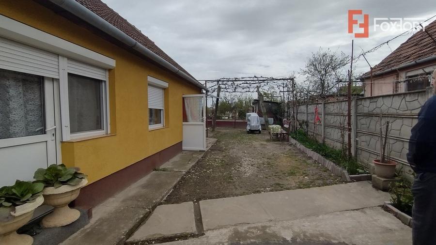 Casa individuala 3 camere, Sanmihaiu Roman - Anexe, 1062 mp teren - 16