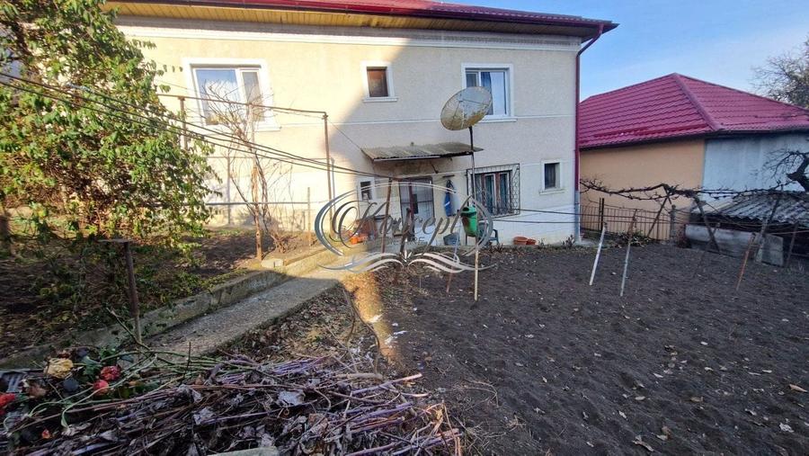 Casa cu teren generos in Andrei Muresanu - 2