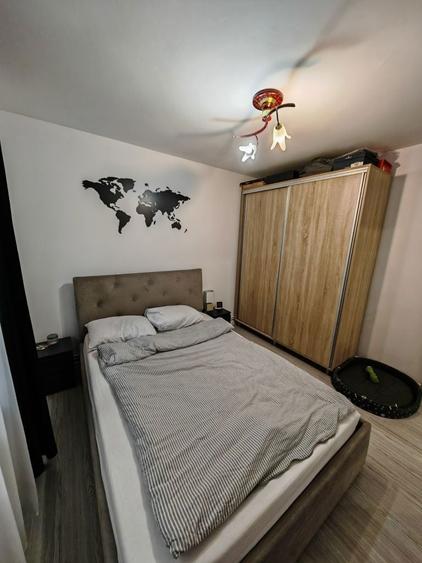 Vand apartament decomandat, mobilat si utilat complet - 2 camere - 5